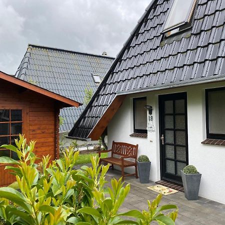Ferienhaus Robbe Dorum エクステリア 写真
