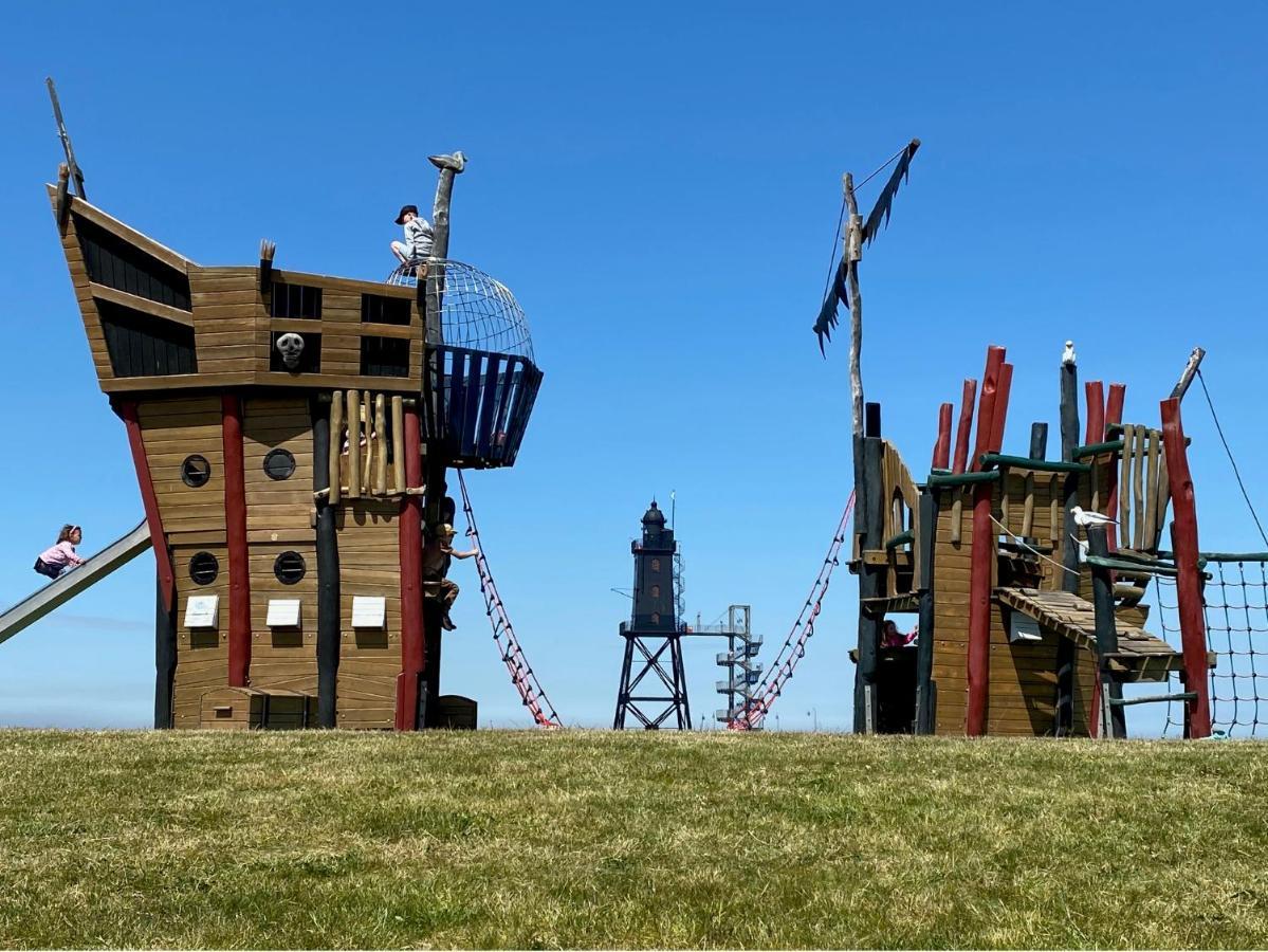 Ferienhaus Robbe Dorum エクステリア 写真